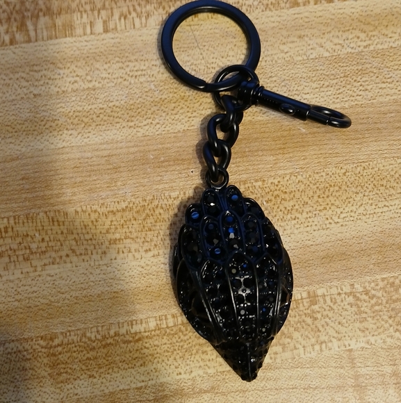 Kurt Geiger NWT Black Rhinestone Raven Head Keychain/Bag Charm - Picture 4 of 9